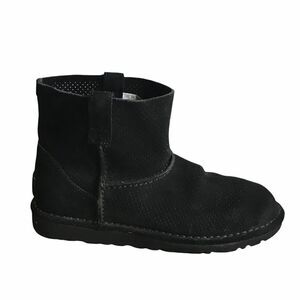 Ugg Women’s Classic Mini Perf Black Suede Ankle Boots 8